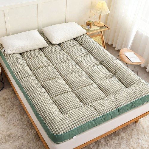 10cm thick bed - 10cm, topper